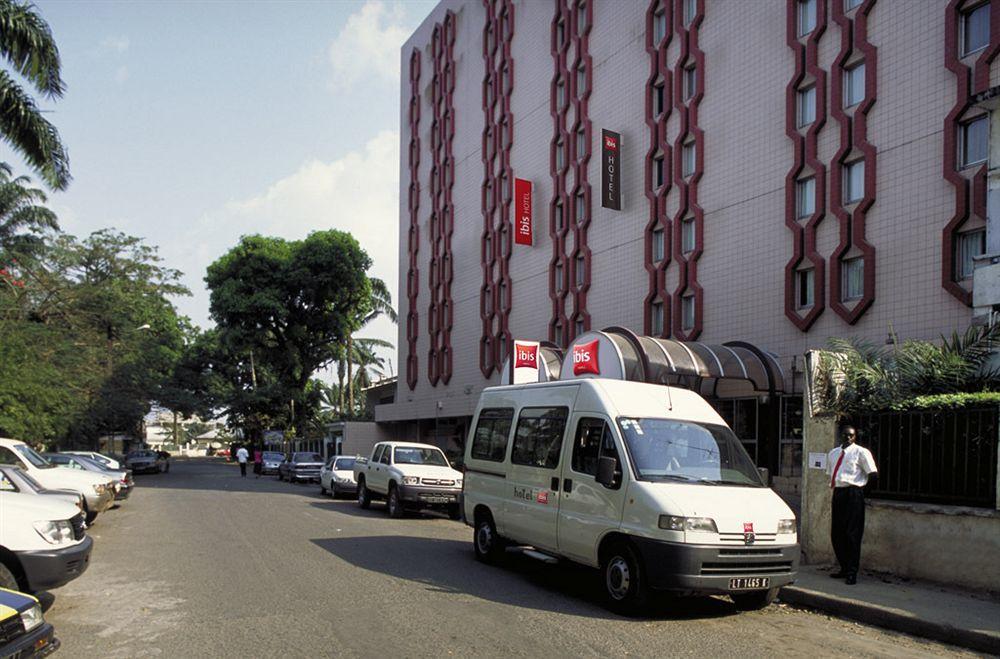 Ibis Douala Hotel Exterior foto